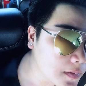 Meet your Posher, Lê sơn